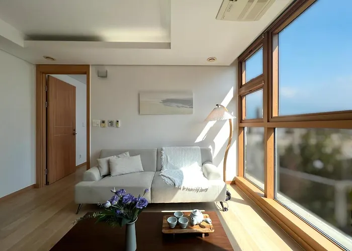 Apartment Quiet & Comfy Home, Close To Everything